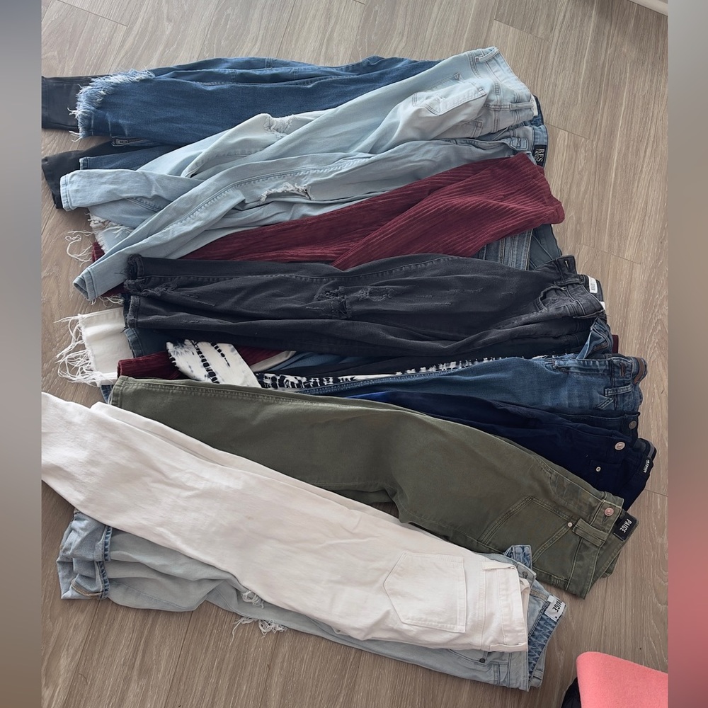 23 pairs of jeans